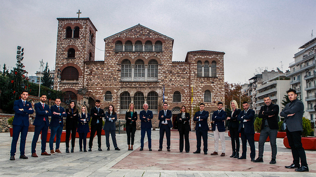 Η ομάδα δικηγόρων