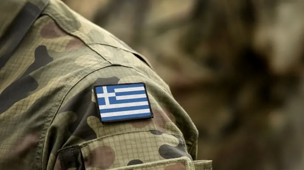 Τι πρέπει να γνωρίζουν στρατεύσιμοι και ανυπότακτοι για το νέο στρατολογικό νόμο που αλλάζει τα πάντα